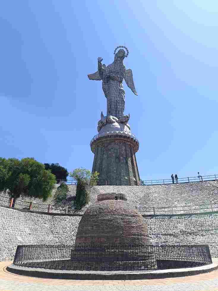 What is the Quito Ecuador altitude?